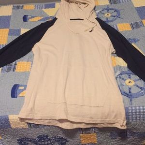 Hollister thin sweatshirt